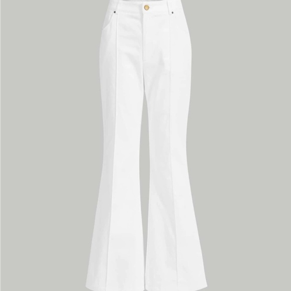 Elegant White Cargo Flared Women's Jeans Pants